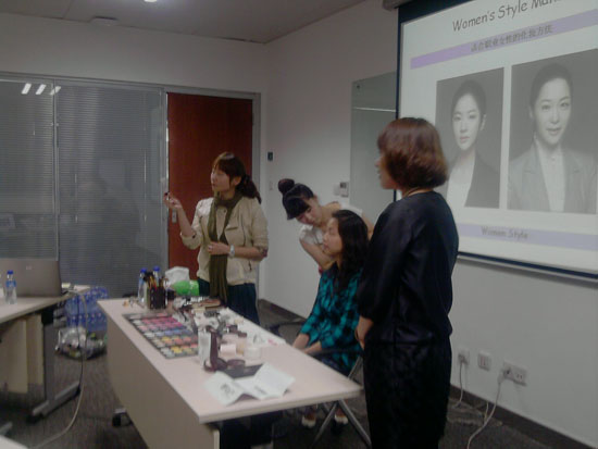 泰克醫藥企業員工培訓